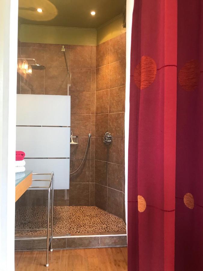 L Escale En Beauce Bed & Breakfast Maisons  Exterior photo
