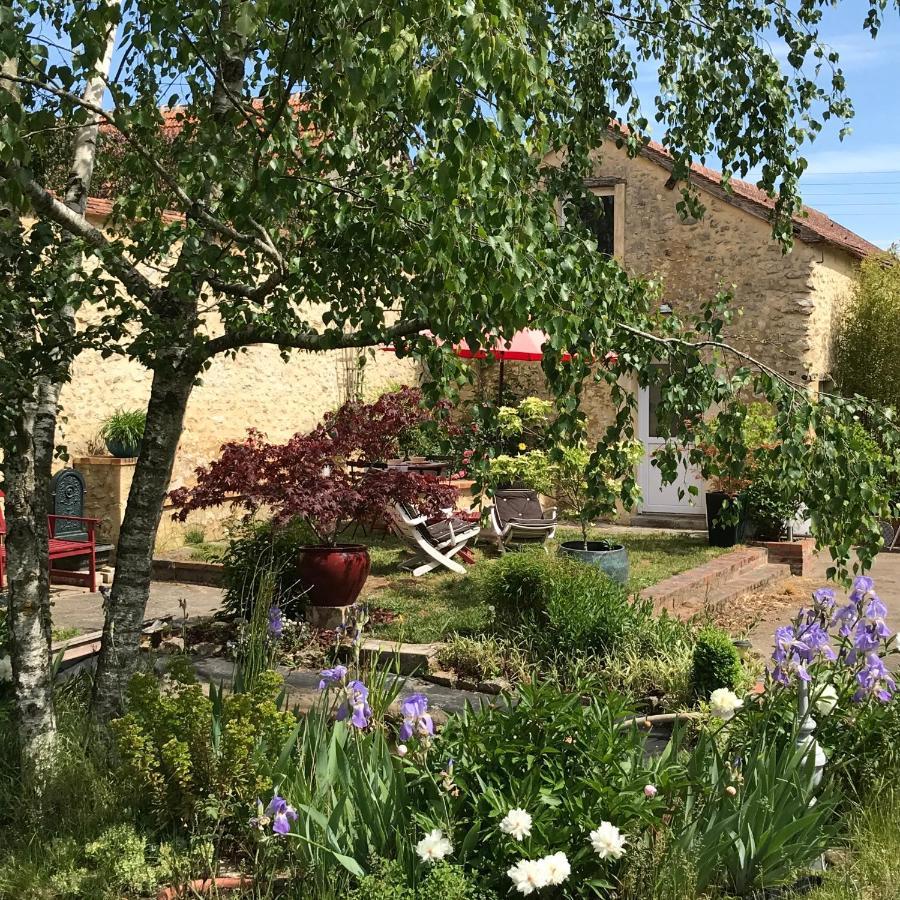L Escale En Beauce Bed & Breakfast Maisons  Exterior photo